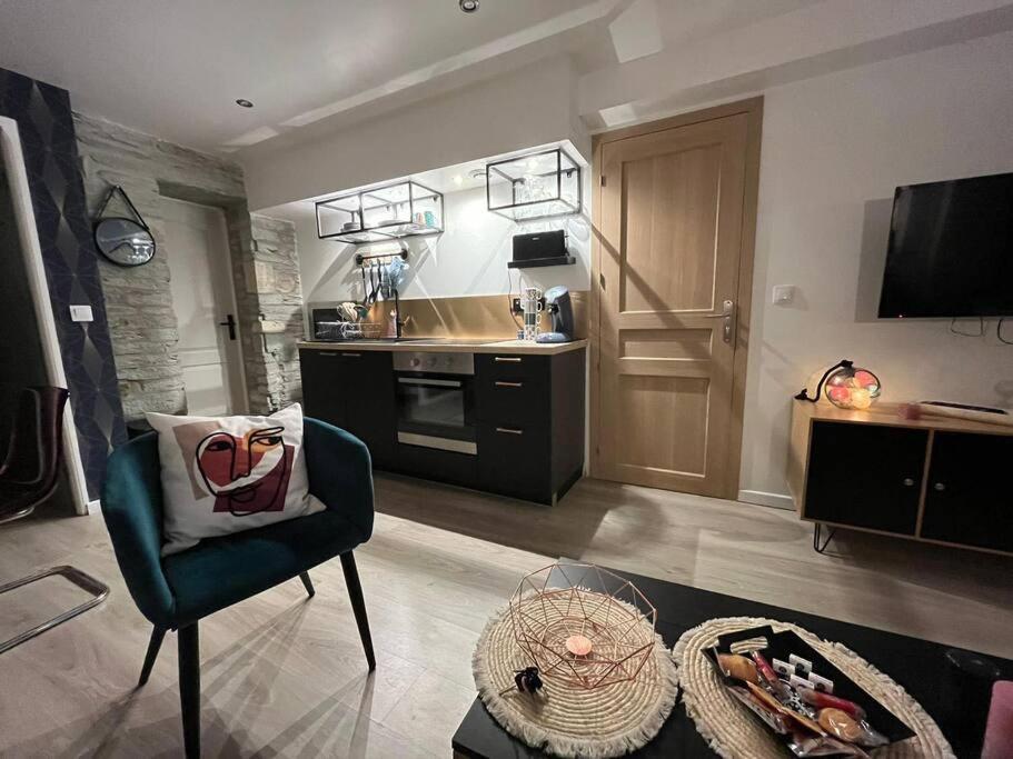 - New - Le Cherblue - Wifi / Netflix Apartment